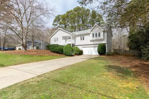 Acworth, GA 30102,3584 Pine Branches CT