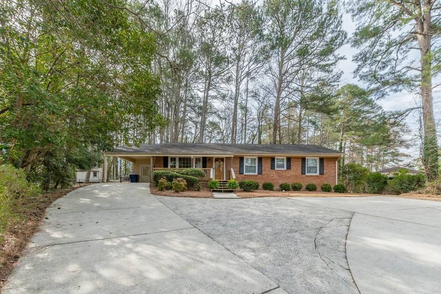 211 Forest Valley RD, Lawrenceville, GA 30046