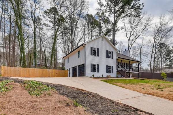 536 Picketts RDG, Acworth, GA 30101