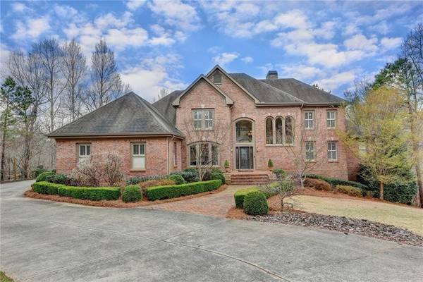 4560 River Mansions CV, Berkeley Lake, GA 30096