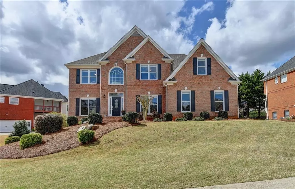 Alpharetta, GA 30004,425 Pine Bough CT