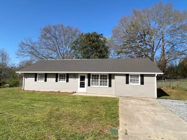 2755 FRAN MAR DR, Gainesville, GA 30506