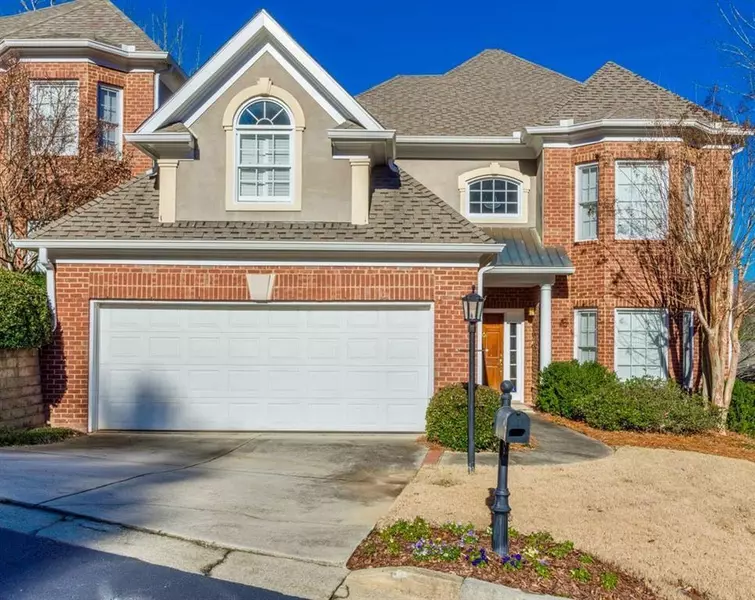 422 Brookview CIR NW, Sandy Springs, GA 30339