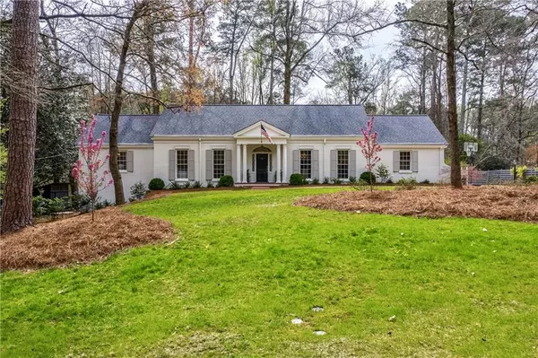 980 Nawench DR NW, Atlanta, GA 30327