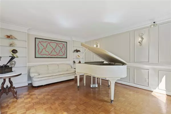 Sandy Springs, GA 30350,590 Valley Hall DR