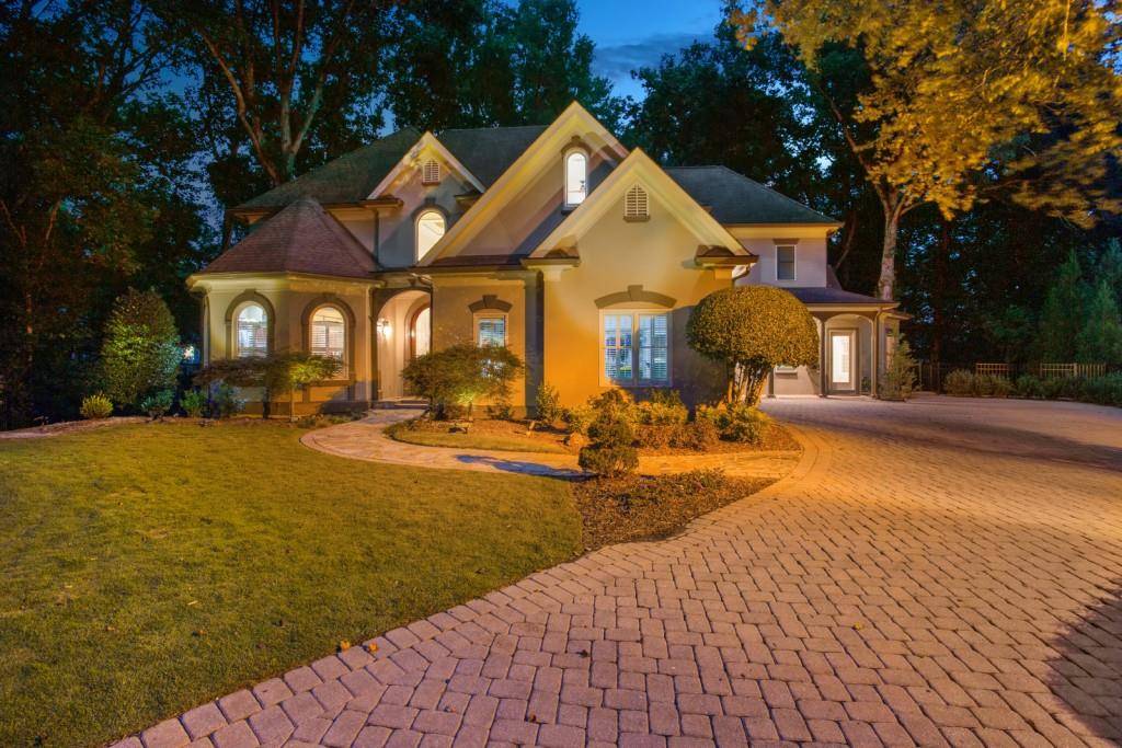 411 Colonsay Court, Johns Creek, GA 30097