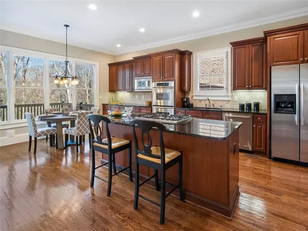 Alpharetta, GA 30022,210 Society ST