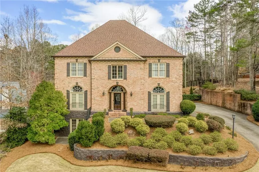 303 Quiet Hill LN, Woodstock, GA 30189