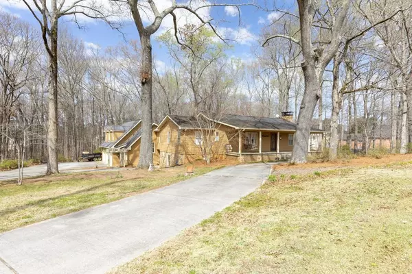 Acworth, GA 30101,2880 Hickory Grove RD