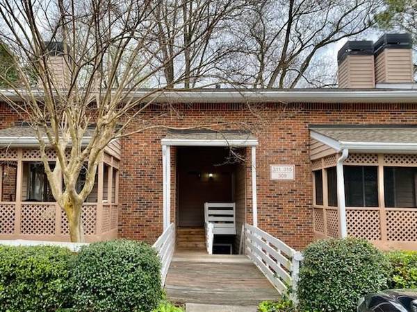 315 Quail RUN, Roswell, GA 30076