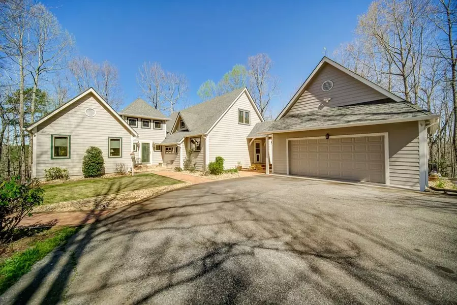 398 Windy Ridge DR, Dawsonville, GA 30534