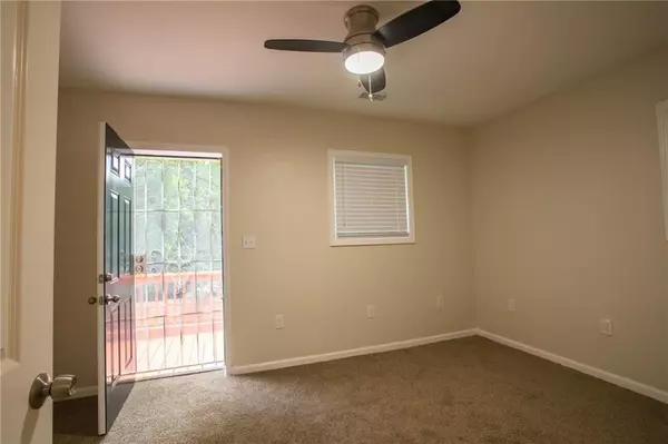 Atlanta, GA 30318,445 Lanier