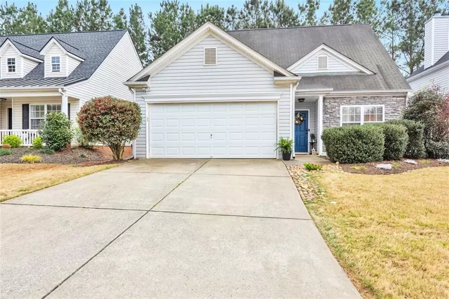 145 Village TRCE, Woodstock, GA 30188