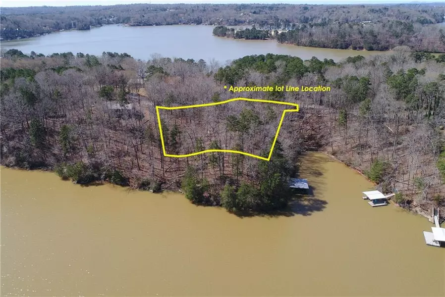3158 Edgewater DR, Gainesville, GA 30501
