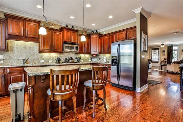 6009 Waters Edge TRL, Roswell, GA 30075