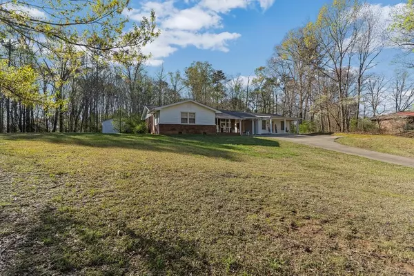 Waleska, GA 30183,2292 Darby RD