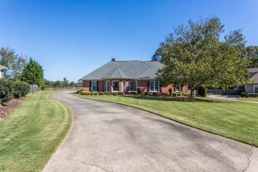 6000 Chukker CT, Cumming, GA 30040