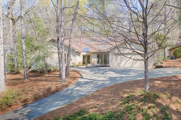 4318 Perth TRCE NE, Roswell, GA 30075