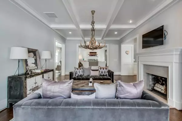 Atlanta, GA 30327,1160 E Beechwood