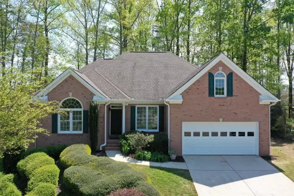 Suwanee, GA 30024,4735 Dartmoor LN