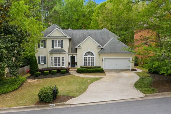 9290 Chapelwood DR, Alpharetta, GA 30022