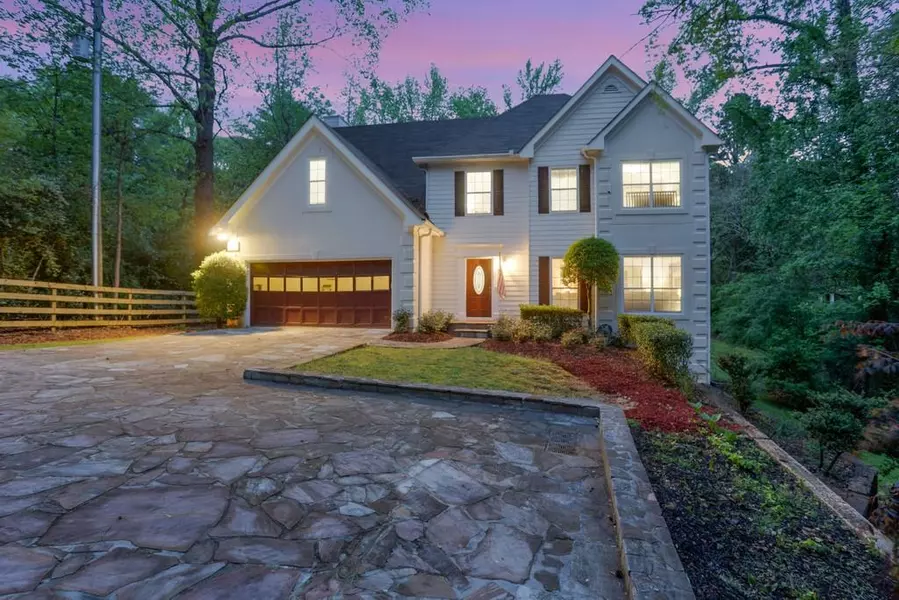 265 Risen Star LN, Alpharetta, GA 30005