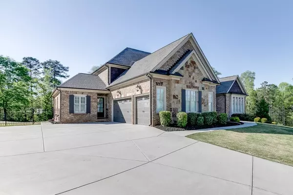 Flowery Branch, GA 30542,4777 Falling Brook DR