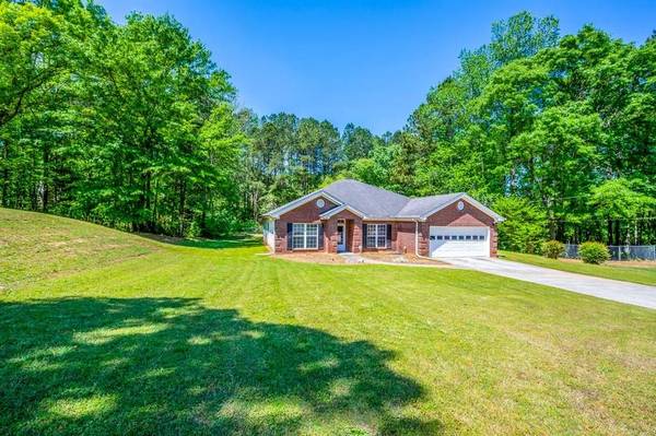 5676 Hunters Chase DR,  Lithonia,  GA 30038