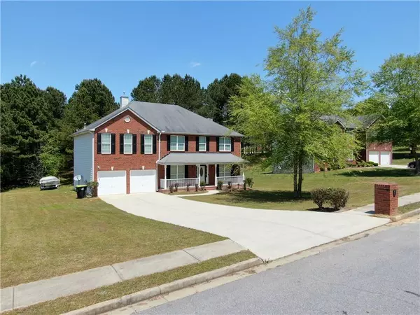 224 Water Oak LN, Jonesboro, GA 30238