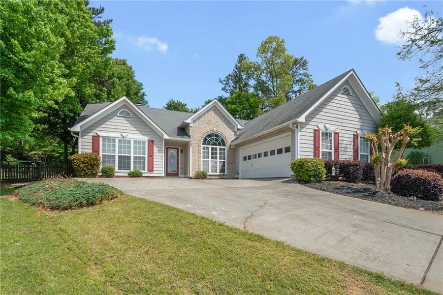 1136 Bottom Land CT, Lawrenceville, GA 30043