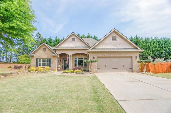 330 BRASELTON FARMS TRL, Hoschton, GA 30548