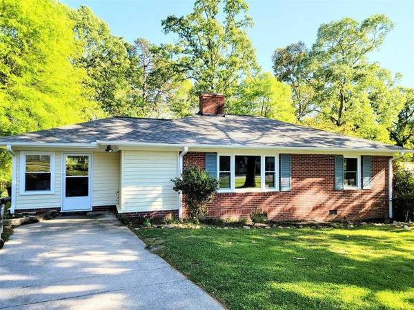 255 Mountain View DR, Gainesville, GA 30501