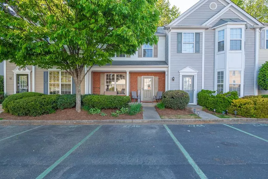 2746 Ashleigh LN, Alpharetta, GA 30004