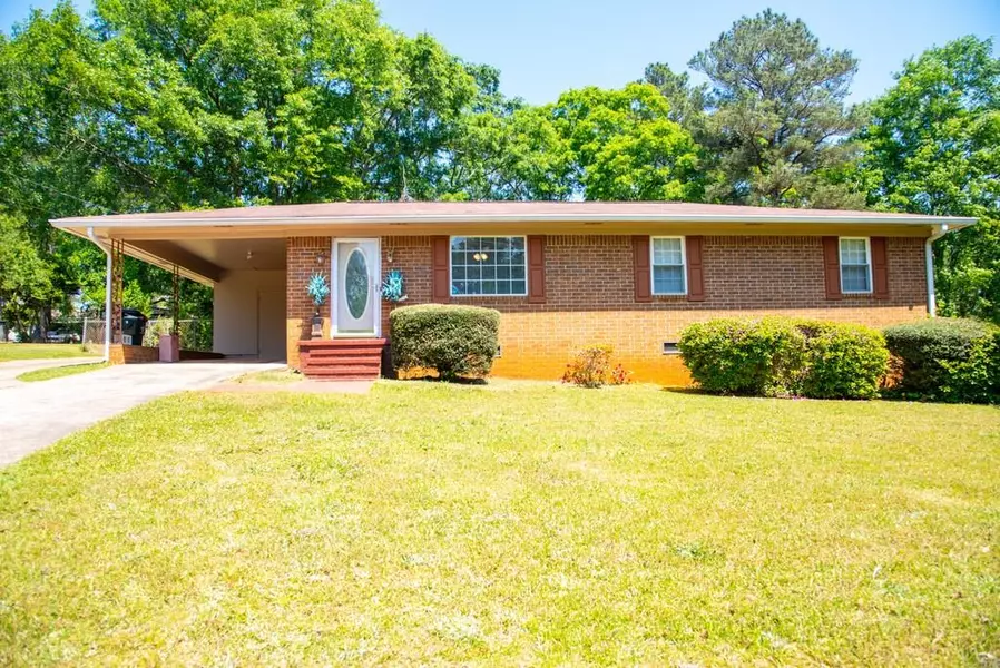 429 W Moores XING, Thomaston, GA 30286