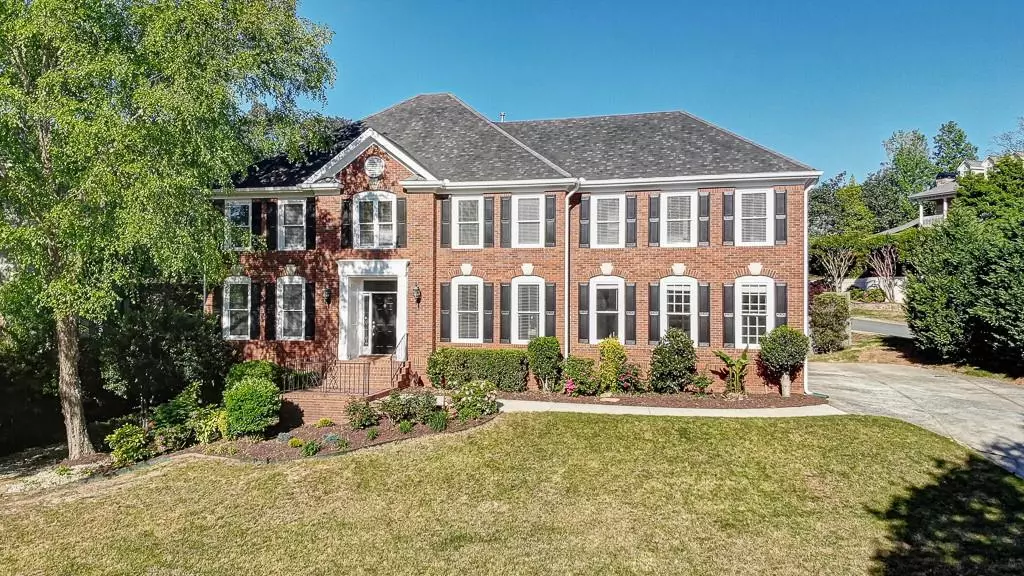 5344 Lake View CLB, Dunwoody, GA 30338