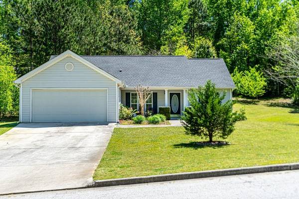 112 Ridgecrest DR, Douglasville, GA 30134