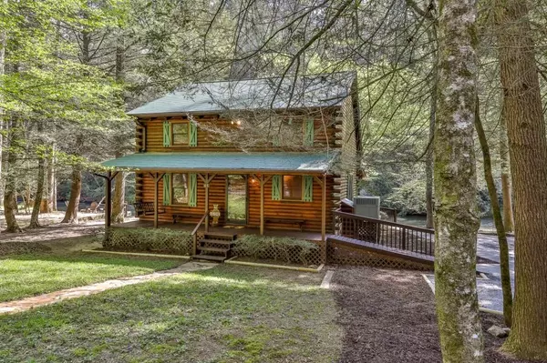 65 Whitewater LN, Ellijay, GA 30536