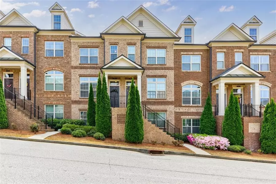 7405 HIGHLAND BLF, Atlanta, GA 30328