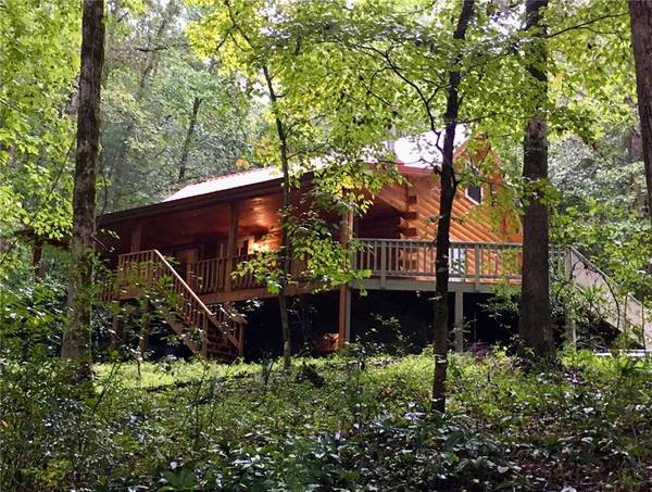 982 Parks RD, Ellijay, GA 30540