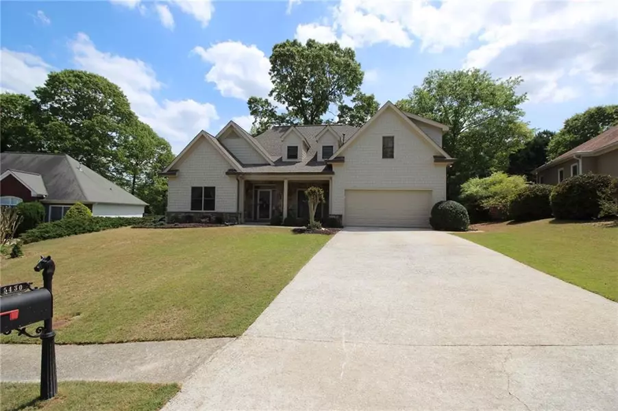 5430 Azalea Crest LN, Sugar Hill, GA 30518