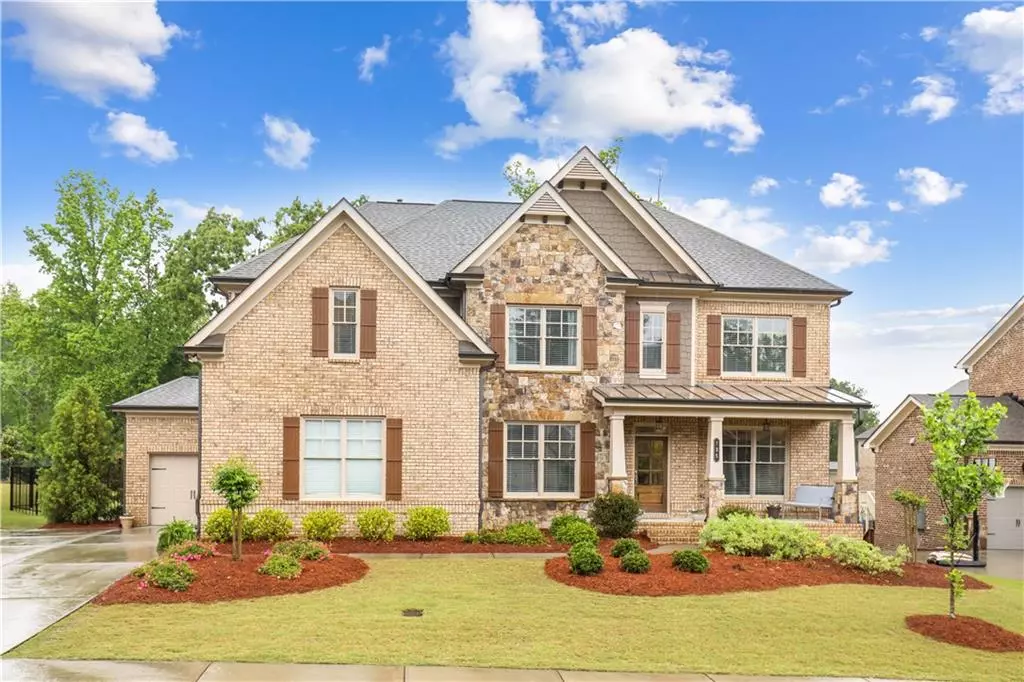 Suwanee, GA 30024,735 Deer Hollow TRCE