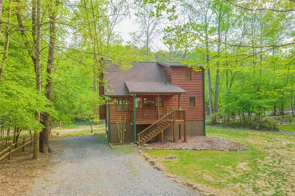 823 Centergate DR, Ellijay, GA 30540