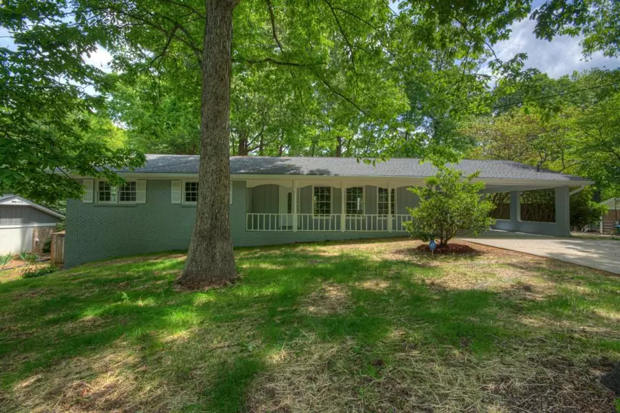 5114 Oak Leaf TER, Stone Mountain, GA 30087