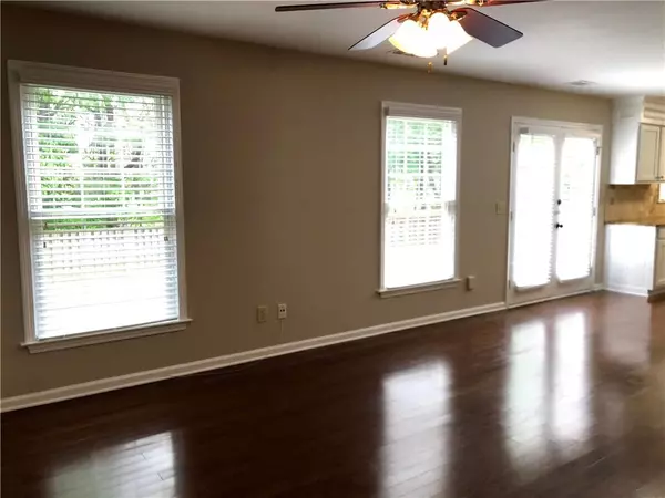 Johns Creek, GA 30022,450 Mikasa DR