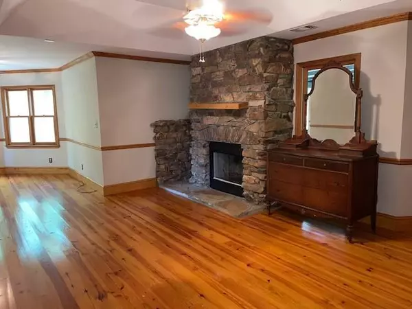 Loganville, GA 30052,2720 Bay Ridge DR