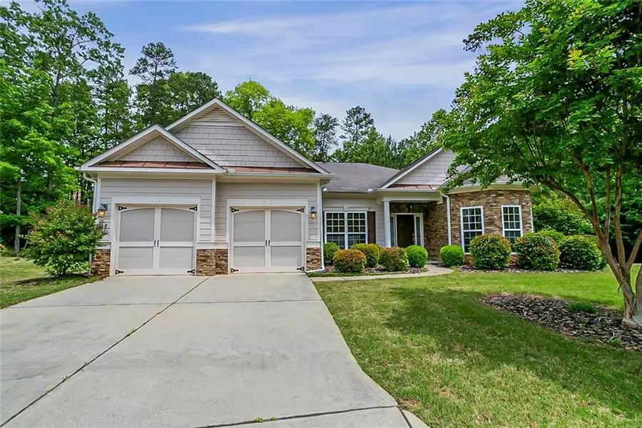 215 White Cloud RUN, Canton, GA 30114