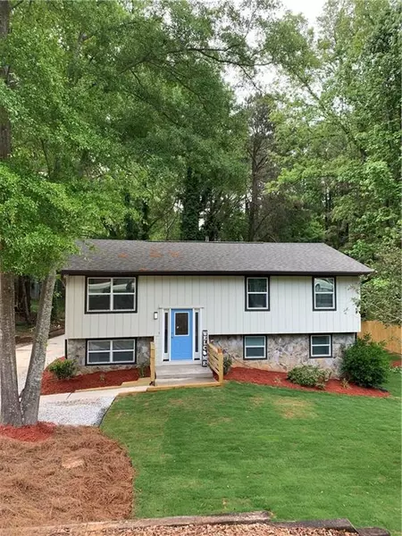 2403 S Hairston RD, Decatur, GA 30035