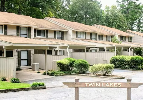 Atlanta, GA 30360,4844 TWIN LAKES TRL