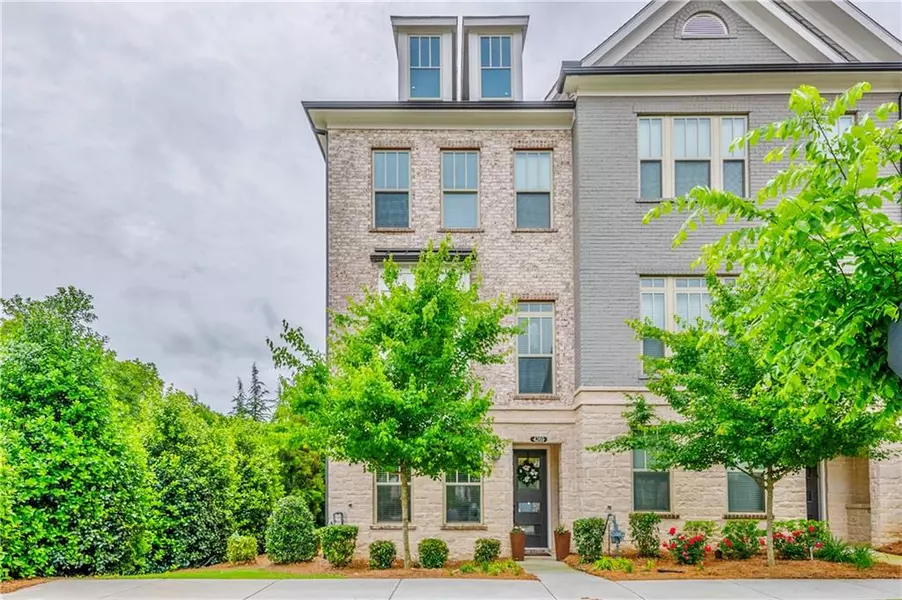 4269 Deming CIR, Sandy Springs, GA 30342