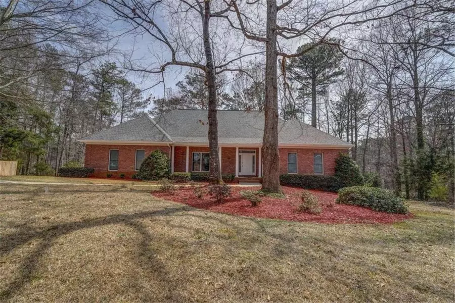 4841 SE West Lake DR, Conyers, GA 30094